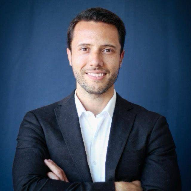 Manfred Roldán, especialista en inversiones